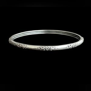 Silpada etched sterling silver retired Willow bangle bracelet B2428